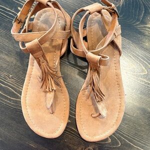 Women's Tan Sandals with Tassel Detail